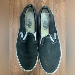 Vans black classic slip on. Unisex. Size 8 women’s